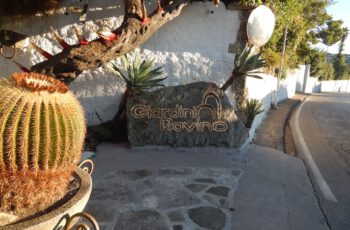 Eingang zum Giardini Ravino