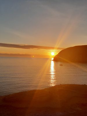 ISC_H69 Sonnenuntergang über dem Meer